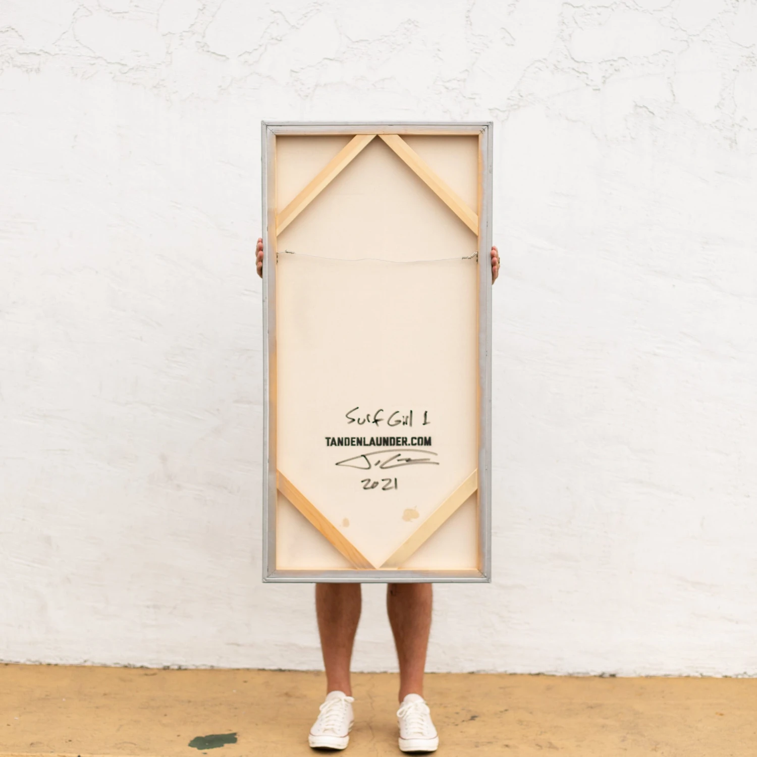 Surf Girl 1 | Tanden Launder 3 Surf Girl 1 | Tanden Launder - Image 3
